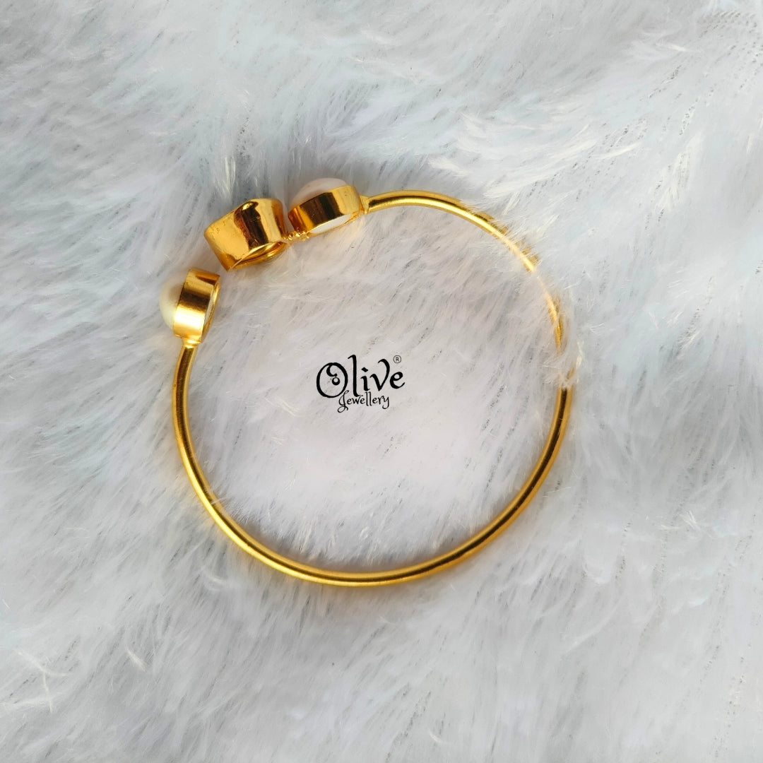 Natural Stone Kada - Collet Fitting - Single Stone - Double Pearls