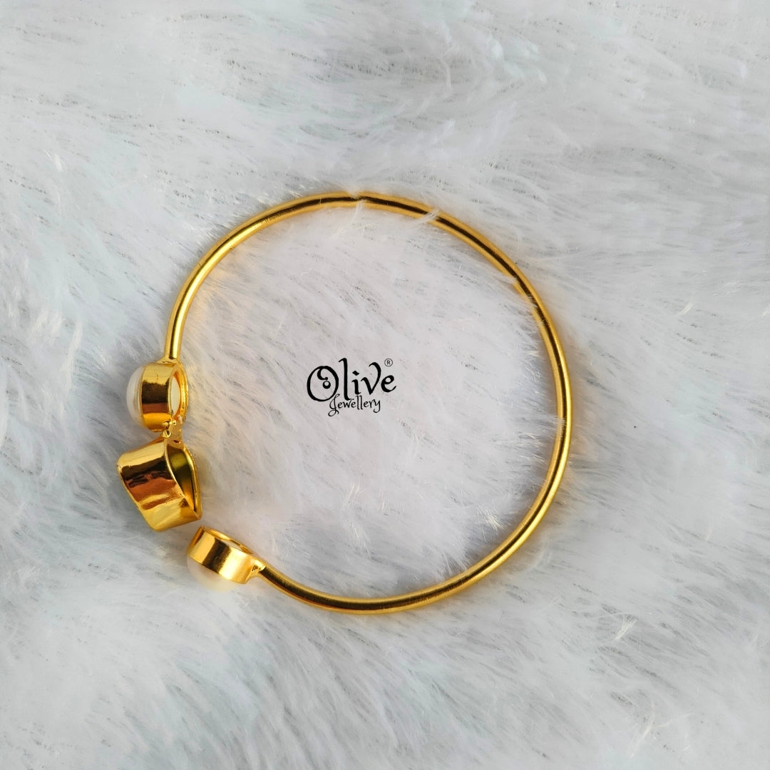 Natural Stone Kada - Collet Fitting - Single Stone - Double Pearls