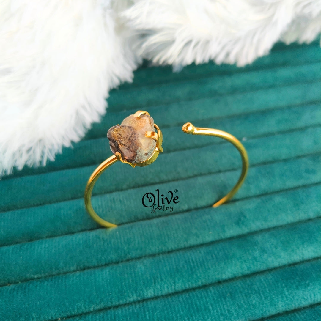 Natural Stones Kada - Claw Fitting - MOP