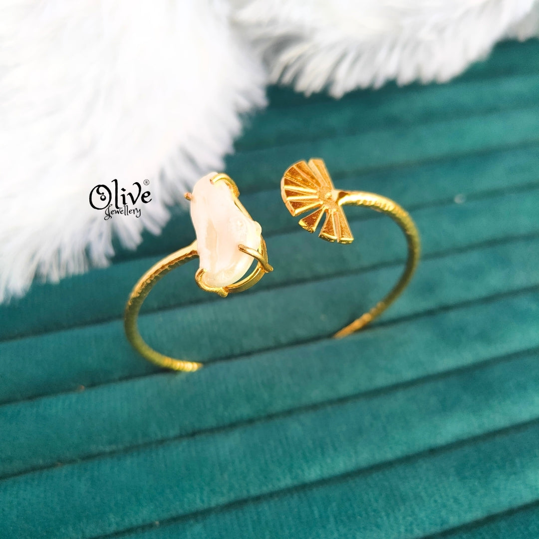 Natural Stone Kada - Claw Fitting - Single Stone - Rough Shape - MOP