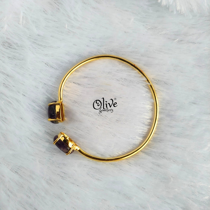 Natural Stones Kada - Claw Fitting - Finished Shape