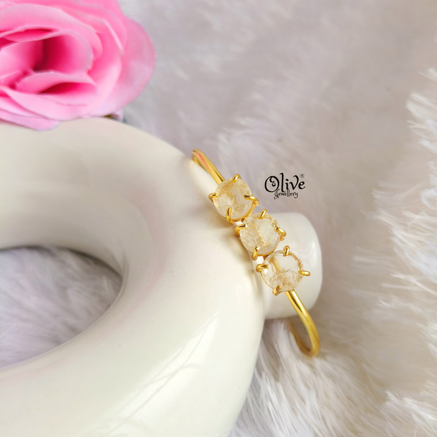 Natural Stones Kada - Collet Fitting - Three Stone