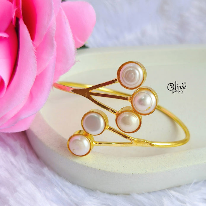 Fresh Water Pearls - Collet Fitting - Five Pearls
