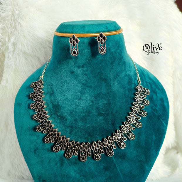 Oxidized Neckset - 90