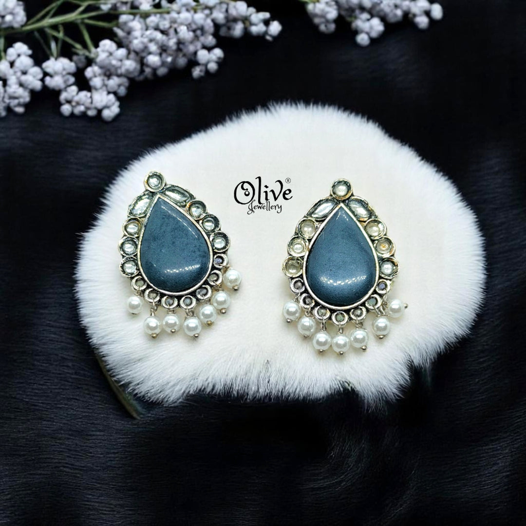 Oxidized Earrings - 96 (Silver Shade)