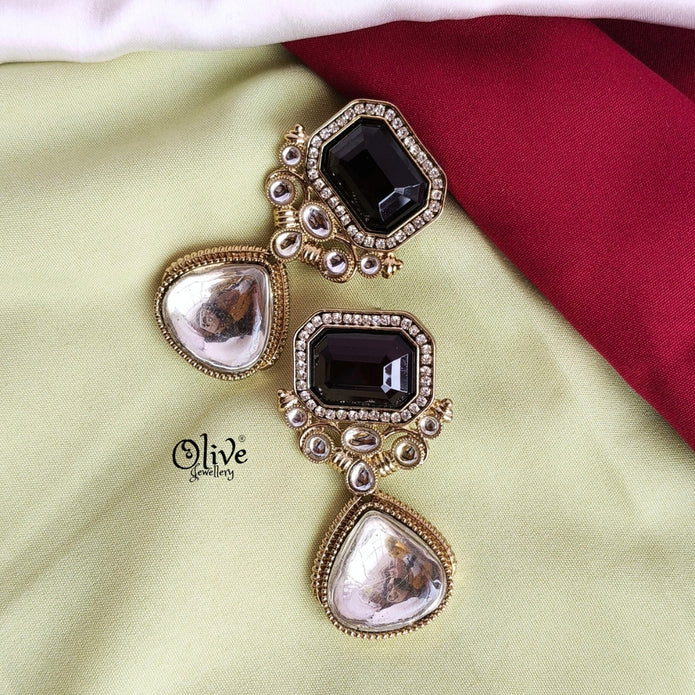 Raga Earrings - 599
