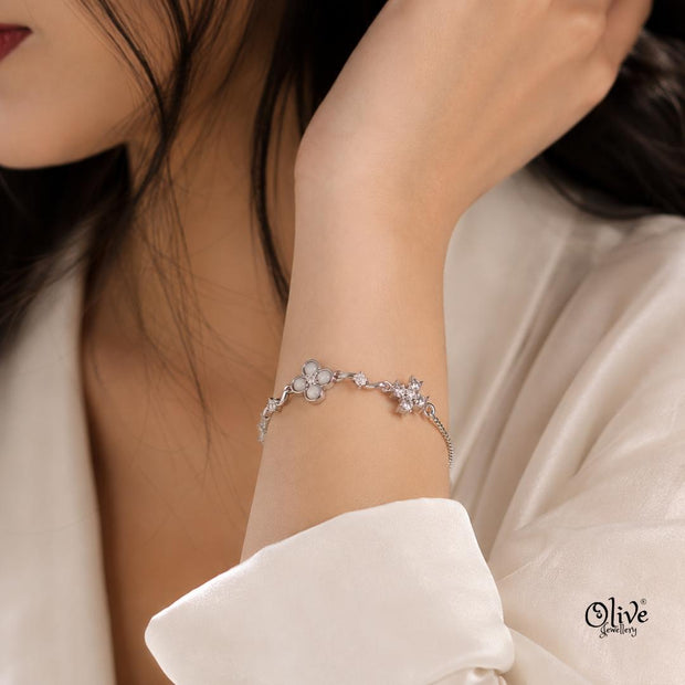 Stainless Steel Bracelets - 076(Silver Shade)