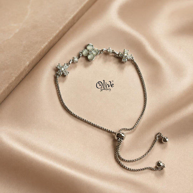 Stainless Steel Bracelets - 076(Silver Shade)