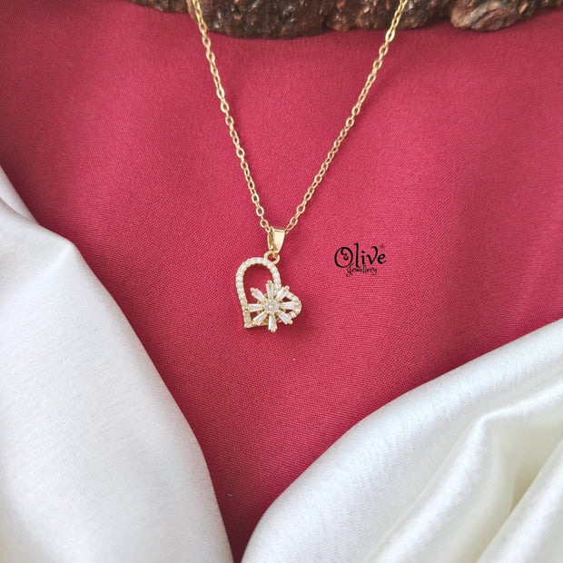 Heart-Spinning Pendant-Gold- Shade