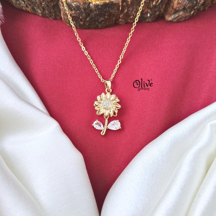 Retro flower-Spinning Pendant-Gold- Shade