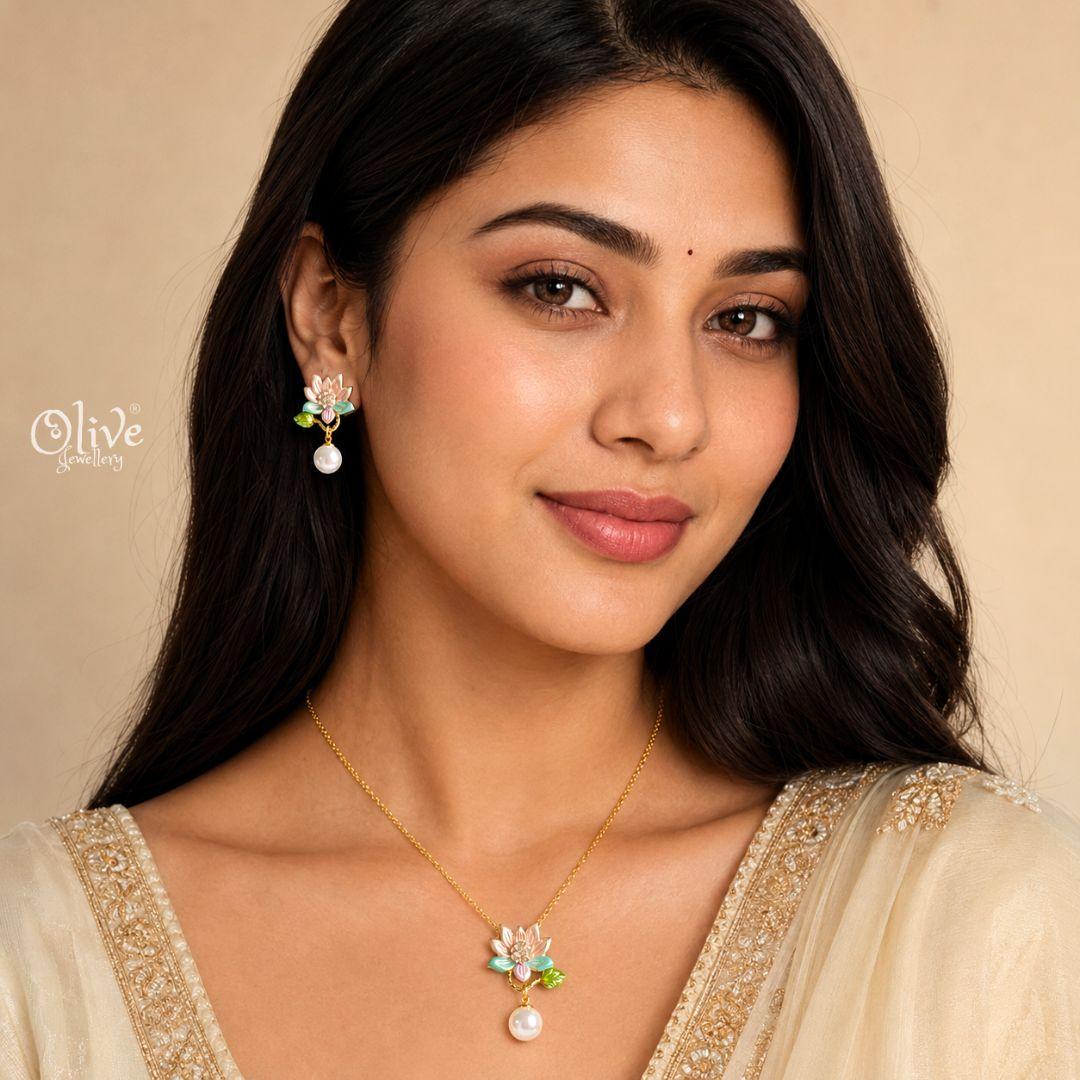 Serene Lotus Drop Necklace Set