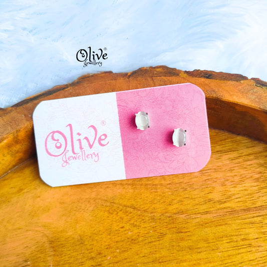 Single Stone Studs Earrings - 20