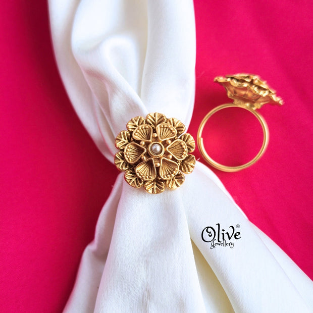 Flower Matt Finish Finger Ring -005